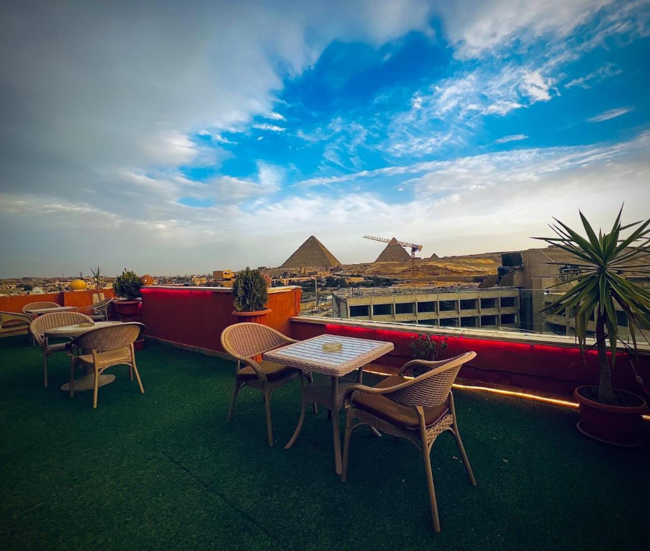 Grand Pyramids Inn Kafret el-Gabal Dış mekan fotoğraf