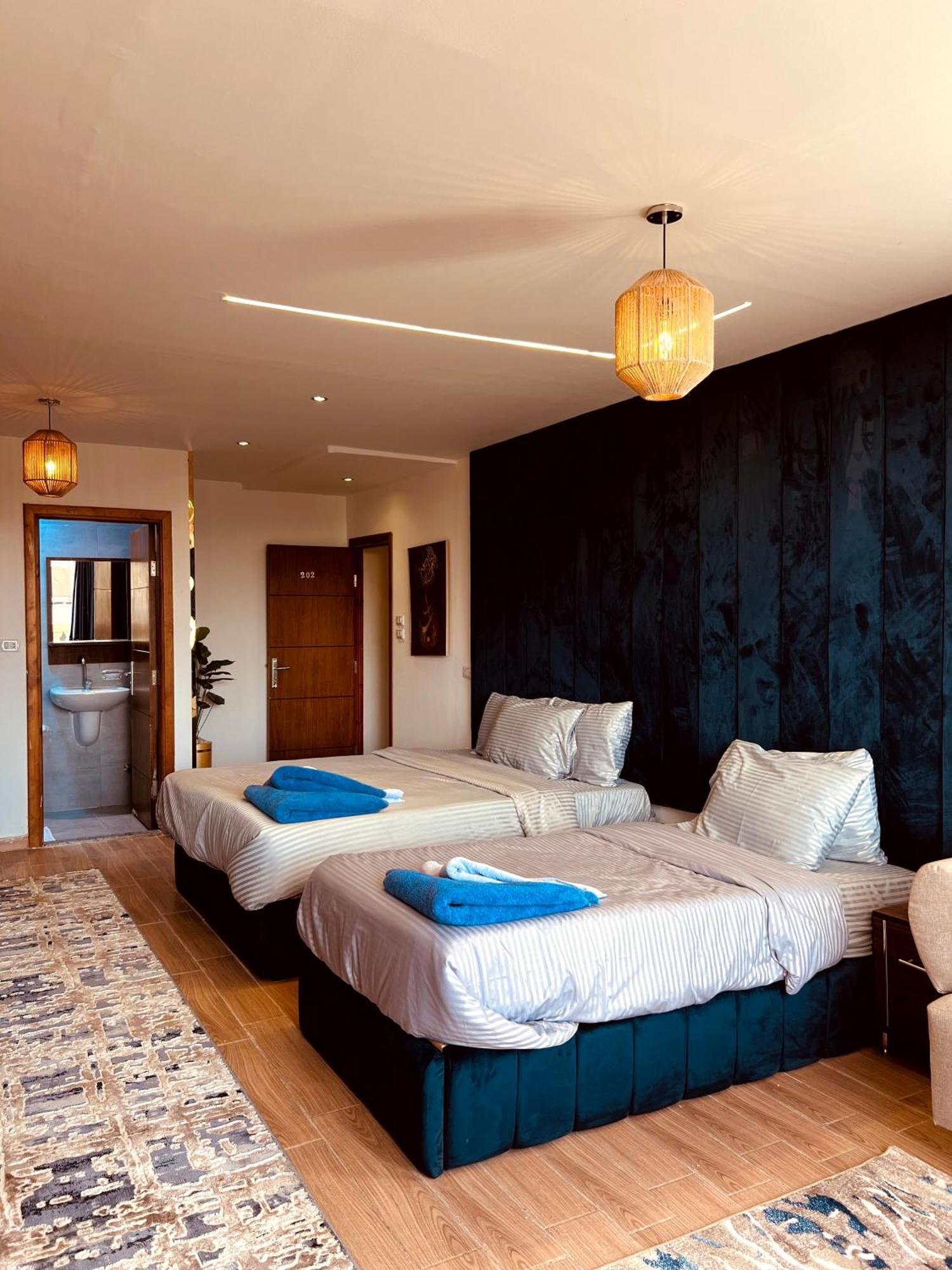 Grand Pyramids Inn Kafret el-Gabal Dış mekan fotoğraf